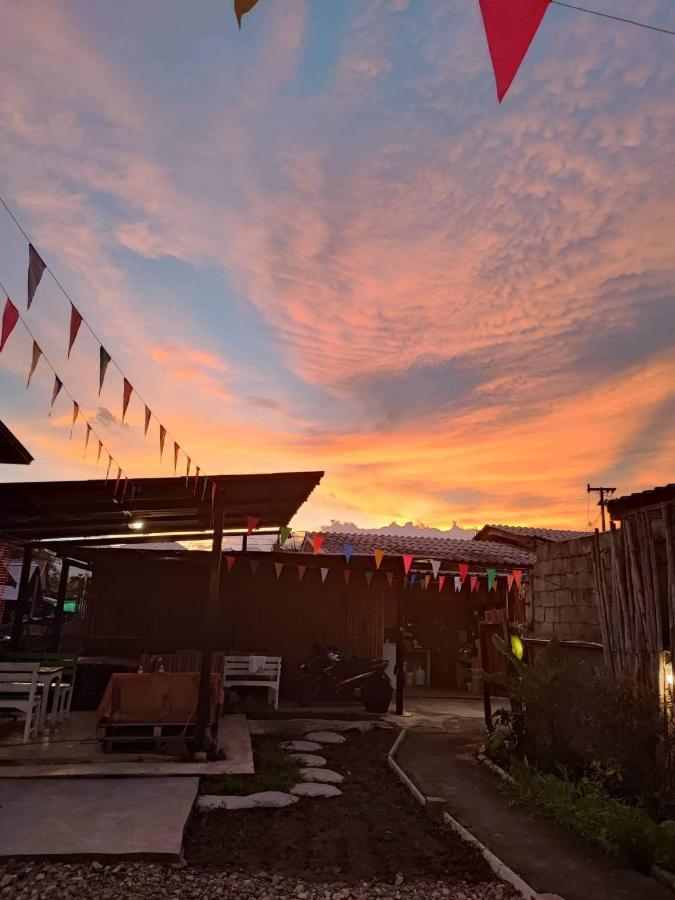 Topp Paiway Hostel ภายนอก รูปภาพ