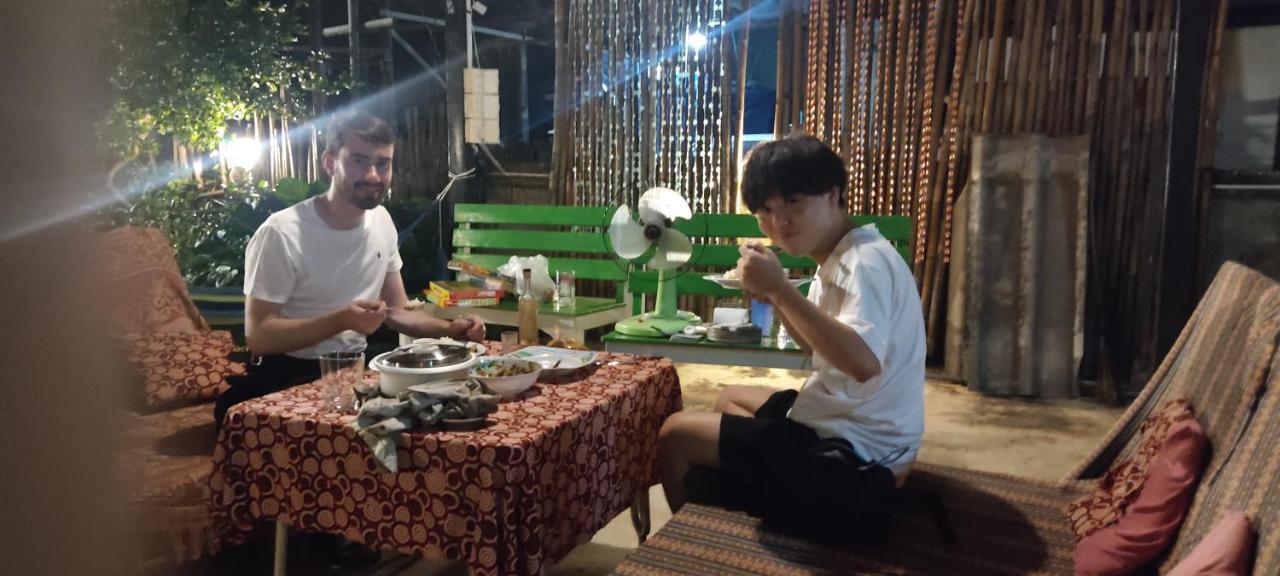 Topp Paiway Hostel ภายนอก รูปภาพ